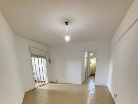 Coronel Charlone 600, Piso 2