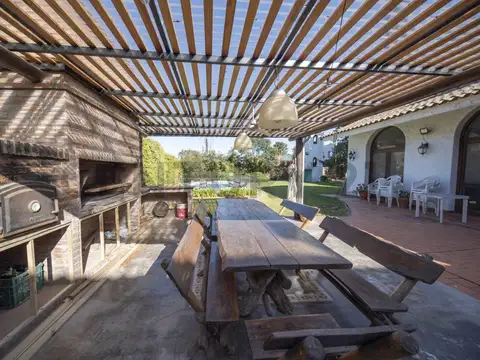 Casa en Venta de 5 dormitorios