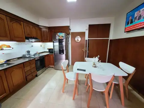 Depto Tipo Casa en Venta 25 años