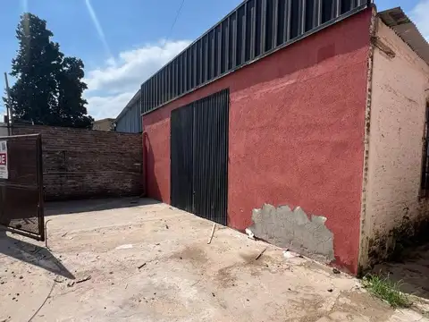 Galpon en Alquiler 37  mts Fondo