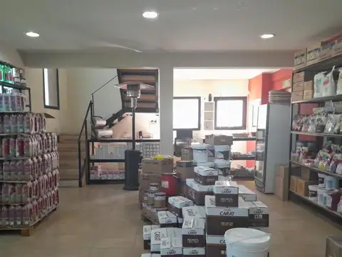 Av De Las Ardillas 725