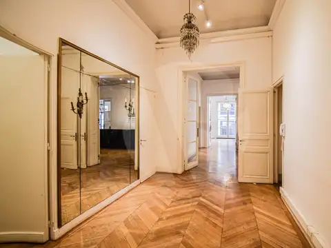 Departamento en Venta de 6 dormitorios