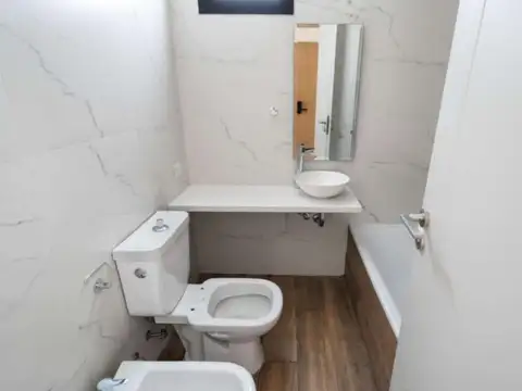 Departamento en Venta al Noreste