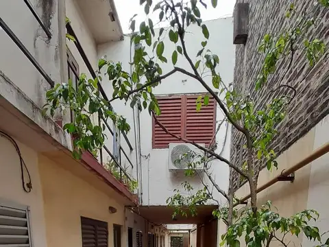 Departamento interno de 1 dormitorio - IMPUESTOS A CARGO DEL PROPIETARIO