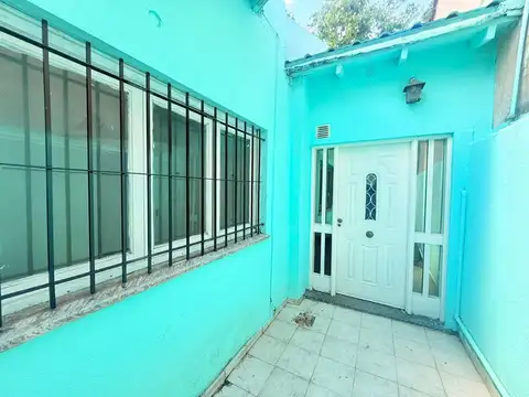 Depto Tipo Casa en Venta al Este