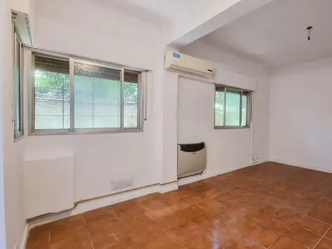 Depto Tipo Casa en Venta de 2 ambientes