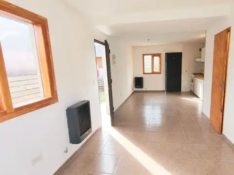 Depto Tipo Casa en Venta 8 años