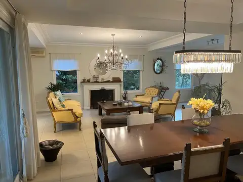 Casa de 6 Ambientes en Ayres de Pilar en Alquiler para Enero y Febrero