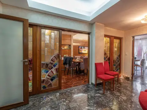 Departamento en Venta de 8 ambientes