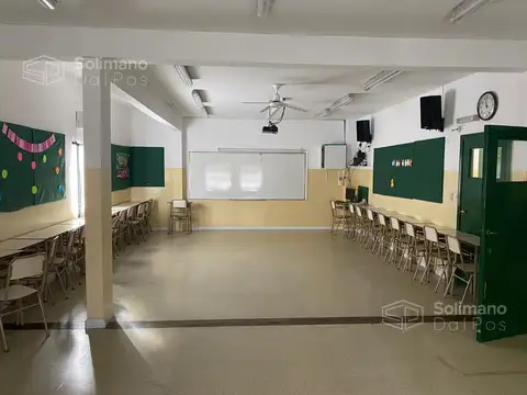 Local / Oficina / Instituto Educativo en Olivos