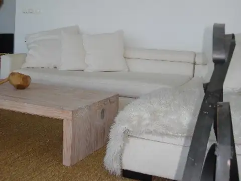 Departamento en Alquiler Temporal con 1 cochera