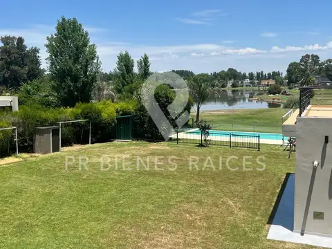 Casa en Venta y Alquiler en El Lauquen Club de Campo