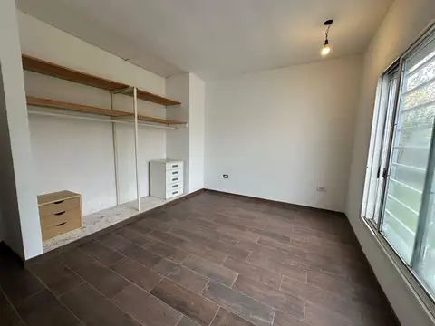 Casa en Alquiler en Arturo Segui, $ 680.000