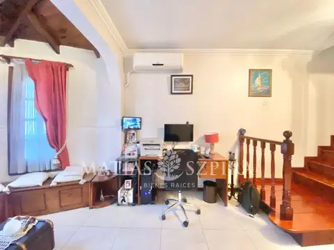 Chalet de categoría con piscina, parque y jacuzzi