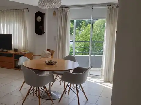 Departamento en Venta en Adrogue, USD 160.000