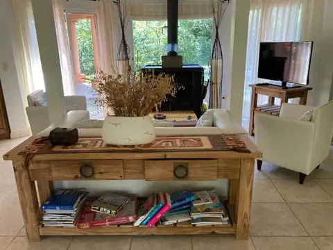 Casa en Alquiler Temporal con 2 cocheras