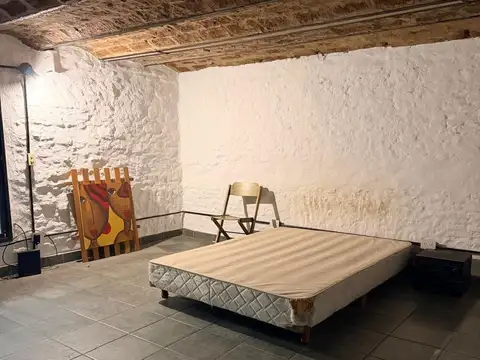 Depto Tipo Casa en Alquiler 80 años