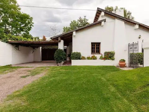 Casa en Venta de 5 dormitorios