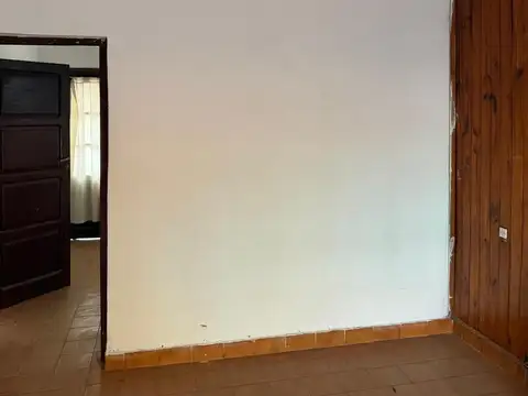 VENTA Casa 2 dormitorios. Mitre Nº318
