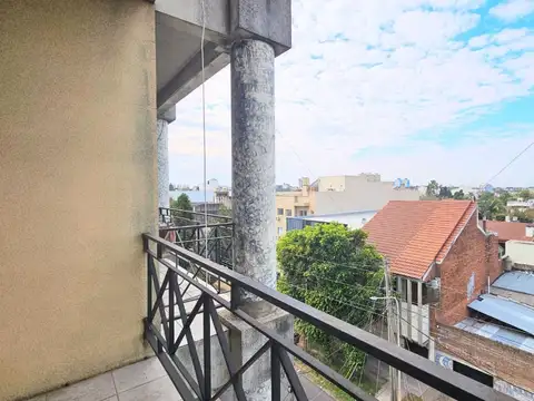 VENTA DEPARTAMENTO 2 AMBIENTES TAPIALES AP CREDITO