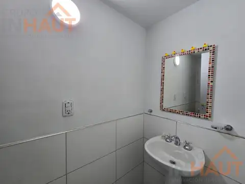 Depto Tipo Casa en Venta con 1 cocheras