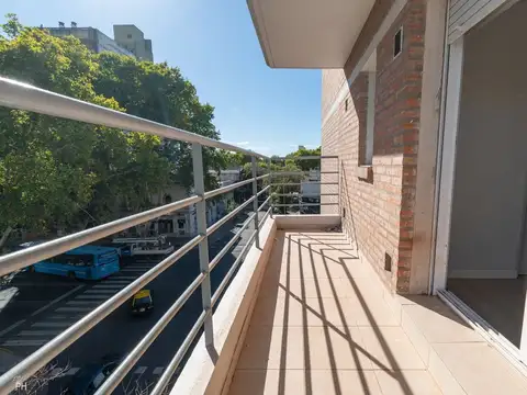 San Martín y Amenabar 3000