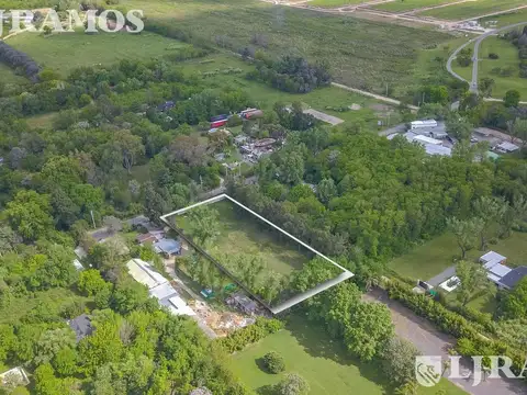 Terreno en Venta 110  mts Fondo