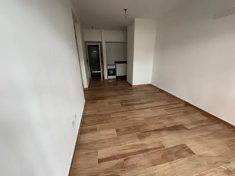 Departamento en Alquiler en Paso del Rey, $ 450.000