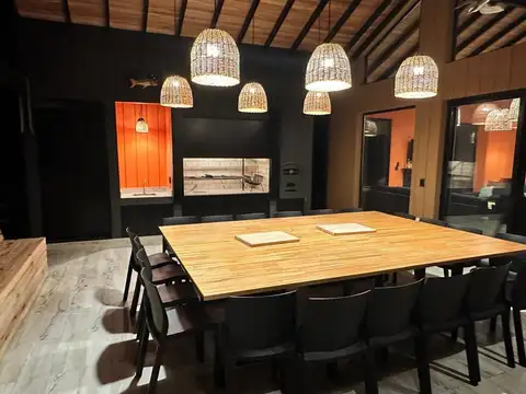 Casa en Venta en Villarobles, USD 365.500