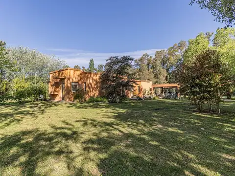 CASA EN ALQUILER EN CAMPOS DE ROCA 1