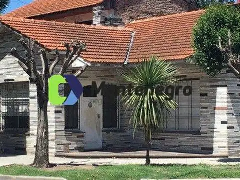 Casa - Venta - Argentina, Quilmes - Calle Reconquista 99