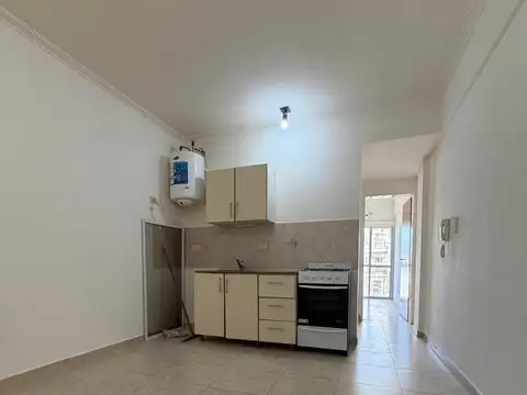 DEPARTAMENTO 2 AMBIENTES EN ALQUILER EXCELENTE UBICACION