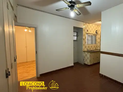 Departamento en Alquiler en Flores, $ 600.000