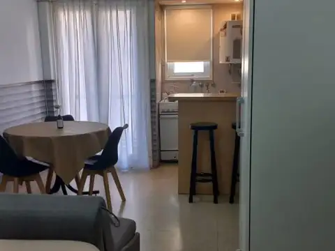 Departamento en Alquiler Temporal en Plaza Colon, $ 70.000