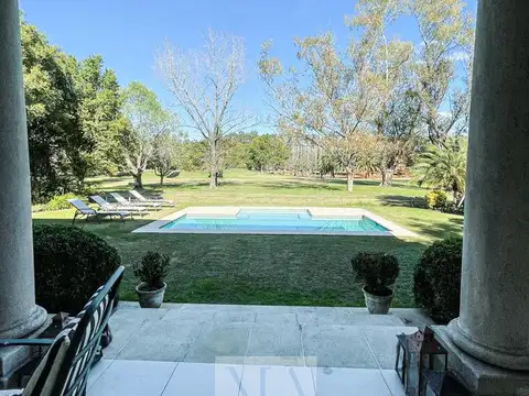 Casa en Alquiler de 4 dormitorios