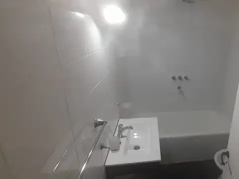 Depto Tipo Casa en Alquiler en Florida Mitre/Este, $ 1.100.000