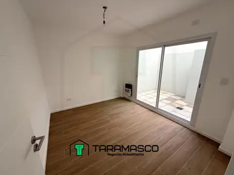 Depto Tipo Casa en Venta al Noreste