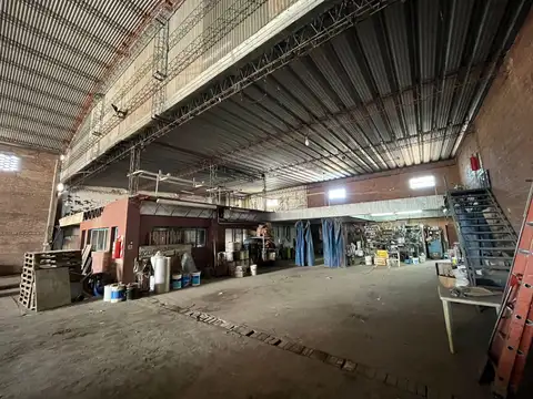 Alquiler Galpón en Av. French 2300