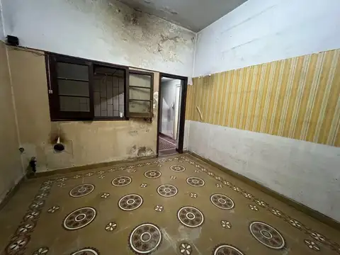 Local en Venta 44 años