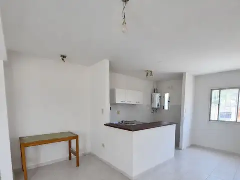 Luis Agosta 4800