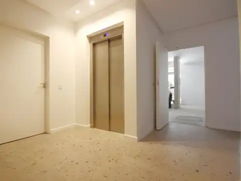 Departamento en Venta al Noreste