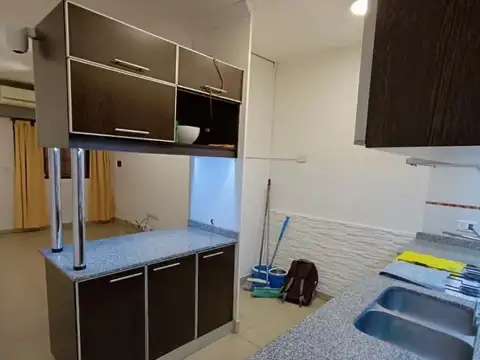 Depto Tipo Casa 2 ambientes con 1 baño
