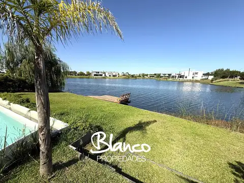 Casa en Alquiler de 4 dormitorios