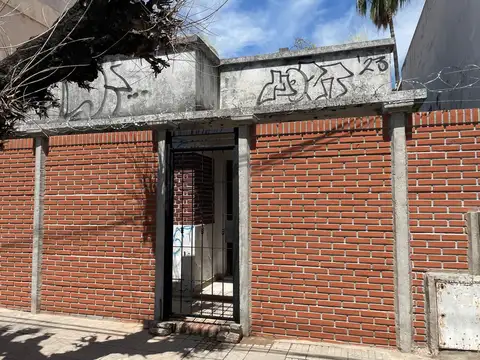 Lote Propio para reciclar 8.66 x 32.68 INMEJORABLE ZONA 