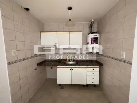 Depto Tipo Casa en Alquiler de 2 ambientes