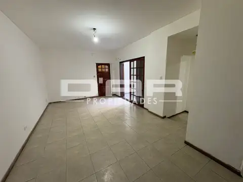 Manuel Artigas 6600, Piso PB