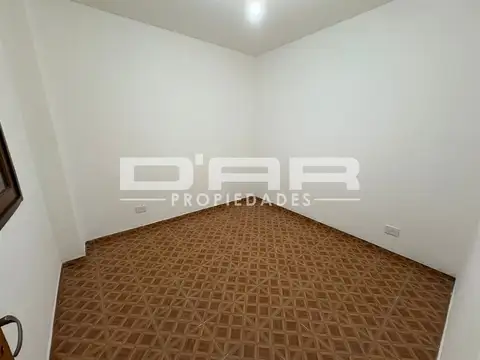 Depto Tipo Casa 2 ambientes con 1 baño