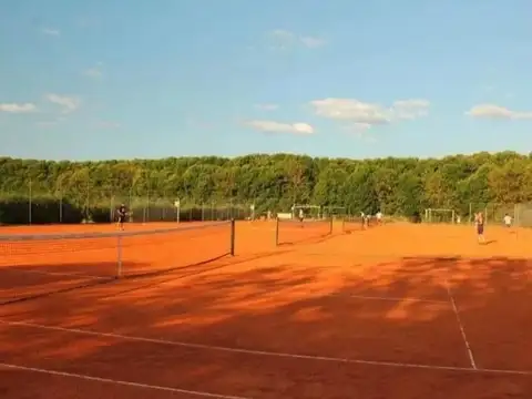 Terreno en Venta 25  mts Frente