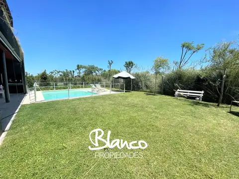 Casa en Alquiler Temporal en Puertos, USD 3.000