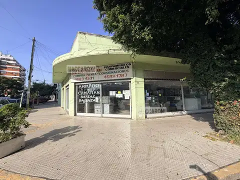 Avenida Juan Bautista Alberdi 4600
